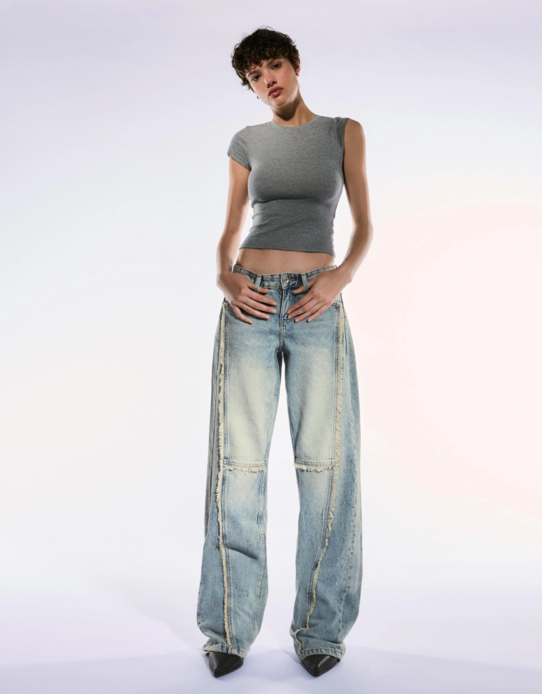 Low waist baggy jeans with fringing