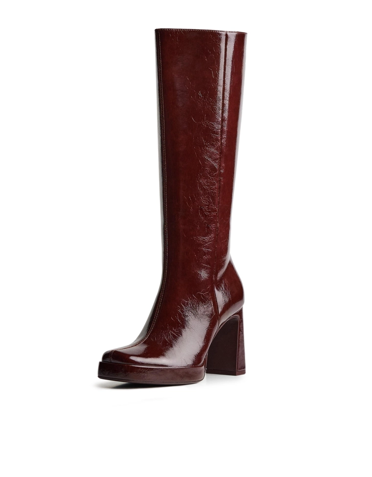 High-heel platform boots