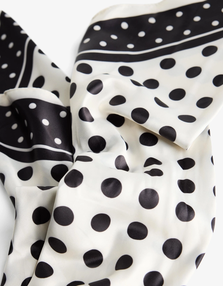 Платок с принтом