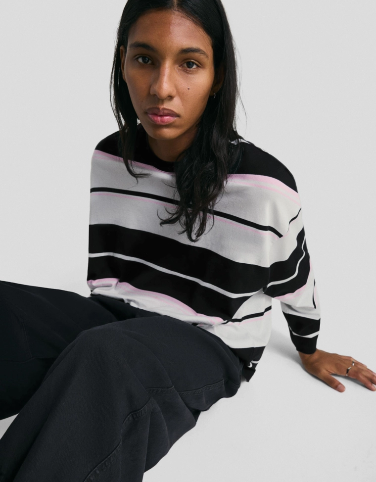 Футболка оверсайз с длинными рукавами