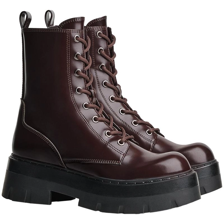 Ботильон на шнуровке