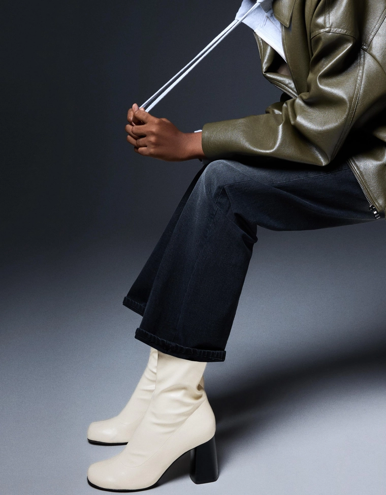 Ботильоны на толстом каблуке