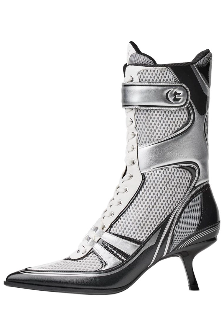 Ботильоны на каблуке в футбольном стиле