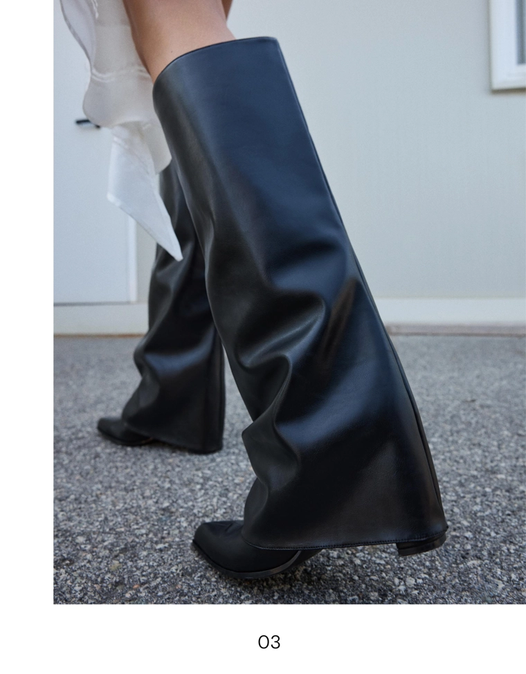 Сапоги на каблуке с длинными отворотами в виде брюк