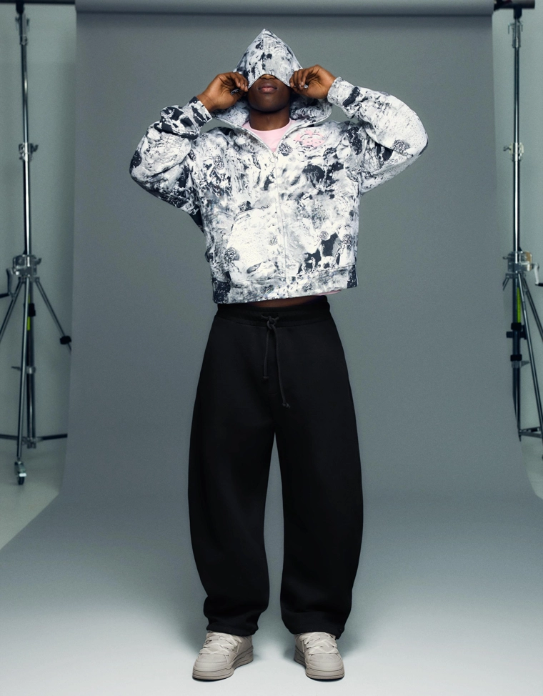 Объемные кроссовки в скейтерском стиле