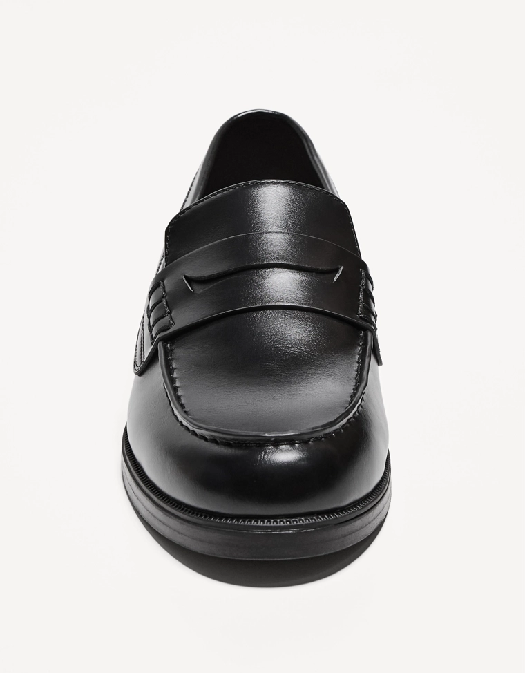 Лоферы на тонкой подошве