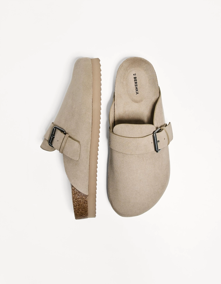 Сабо с пряжкой