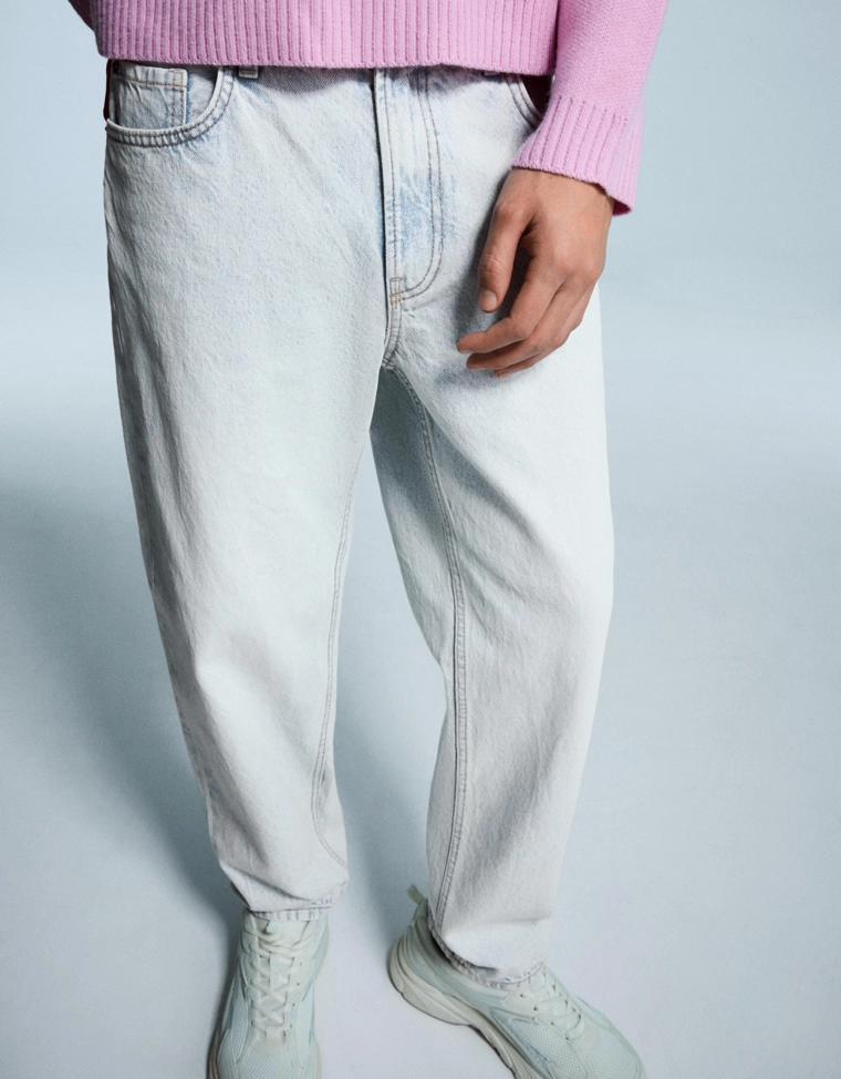 Джинсы прямого кроя