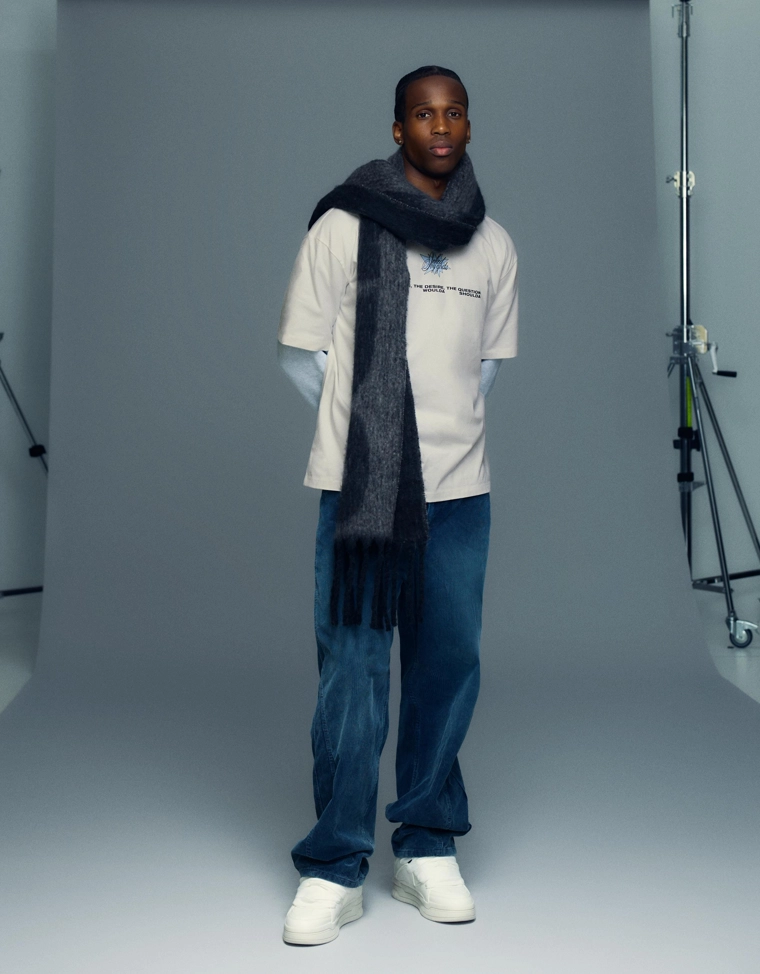 Футболка с короткими рукавами и принтом