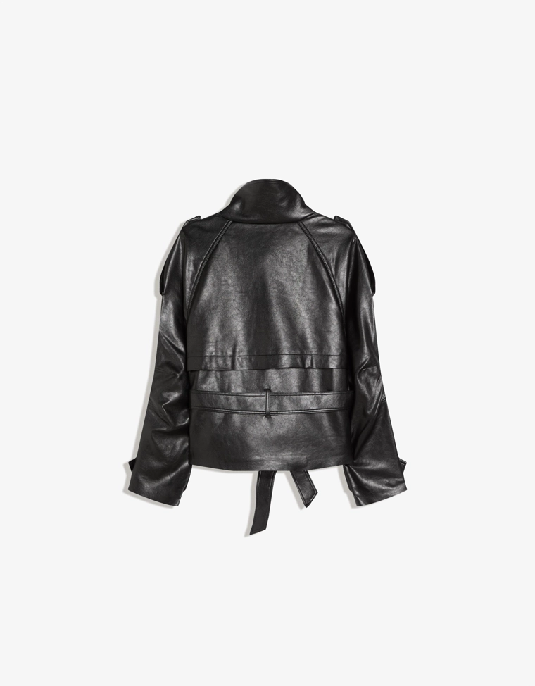 Короткая куртка-тренч из искусственной кожи