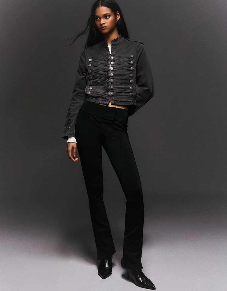 Куртка с пуговицами bershka