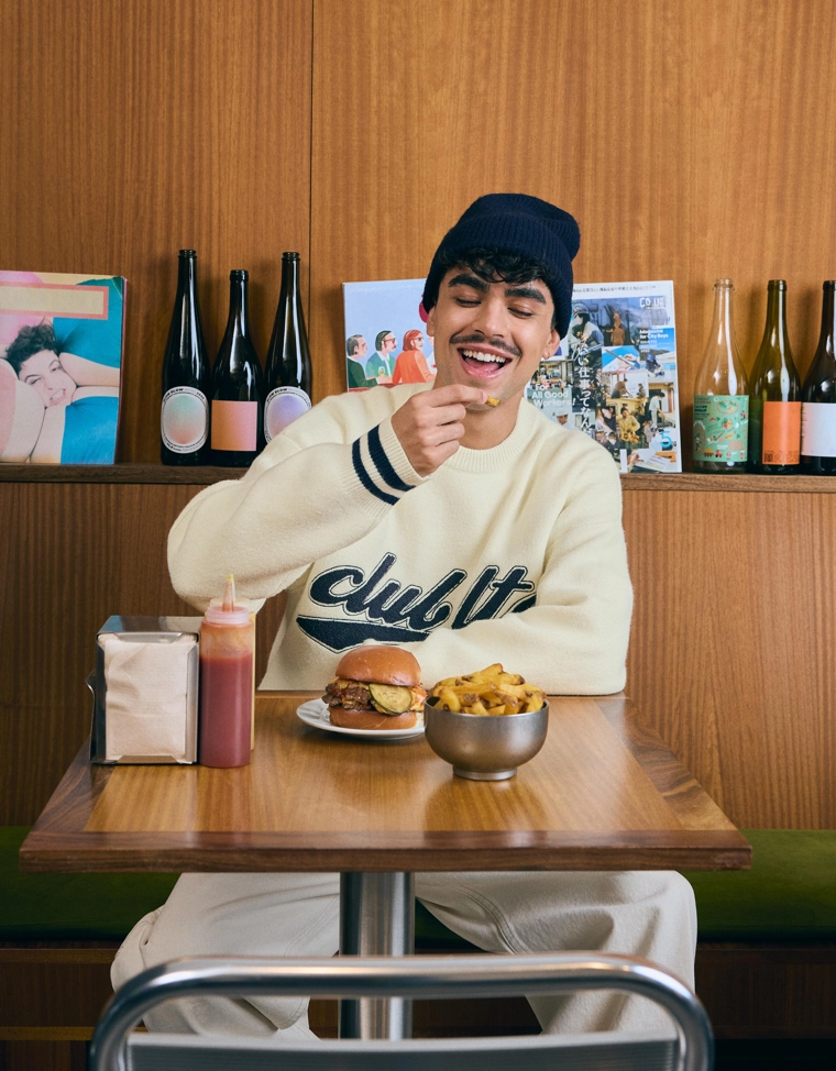 Свитер с принтом и эффектом махровой ткани