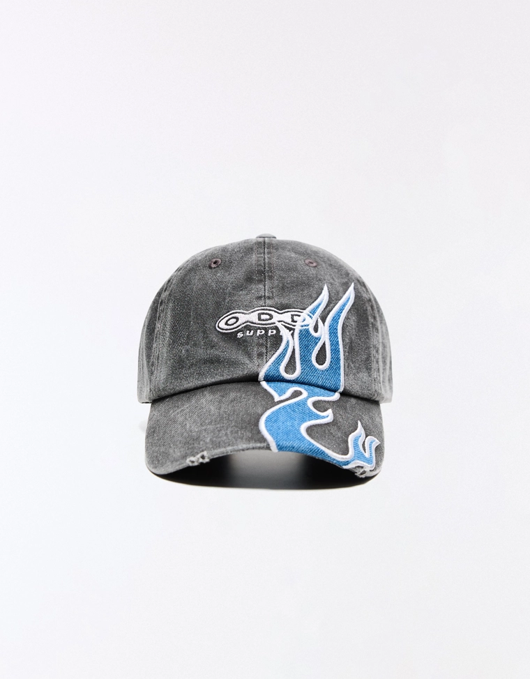 Кепка с вышивкой