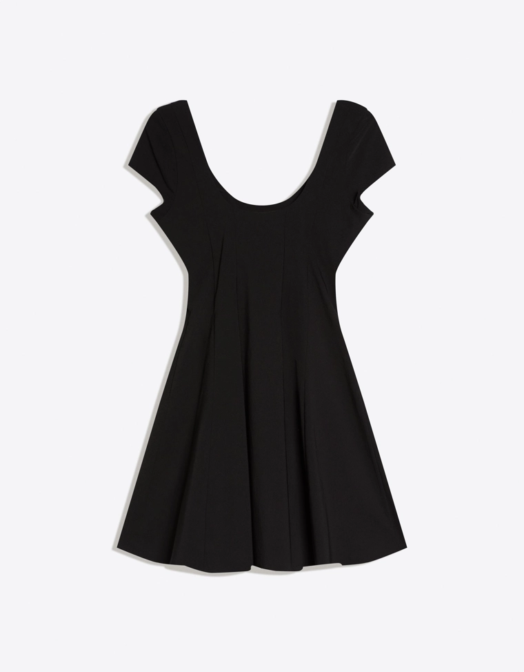 Мини-платье из бенгалина с расклешенной юбкой