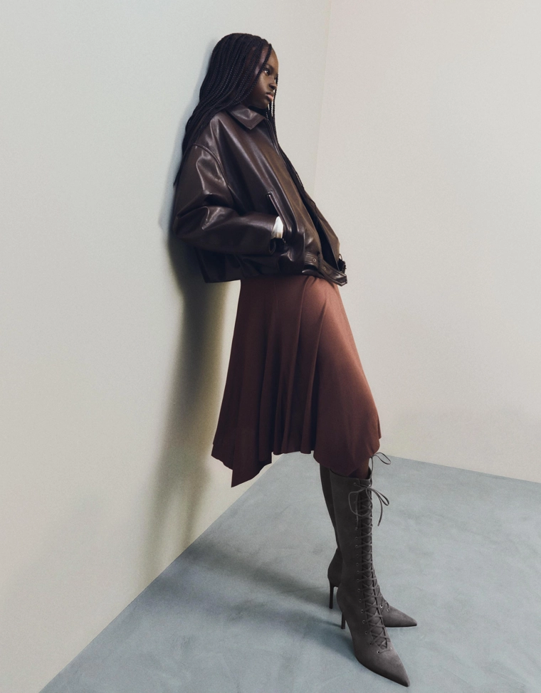 Lace-up heeled boots