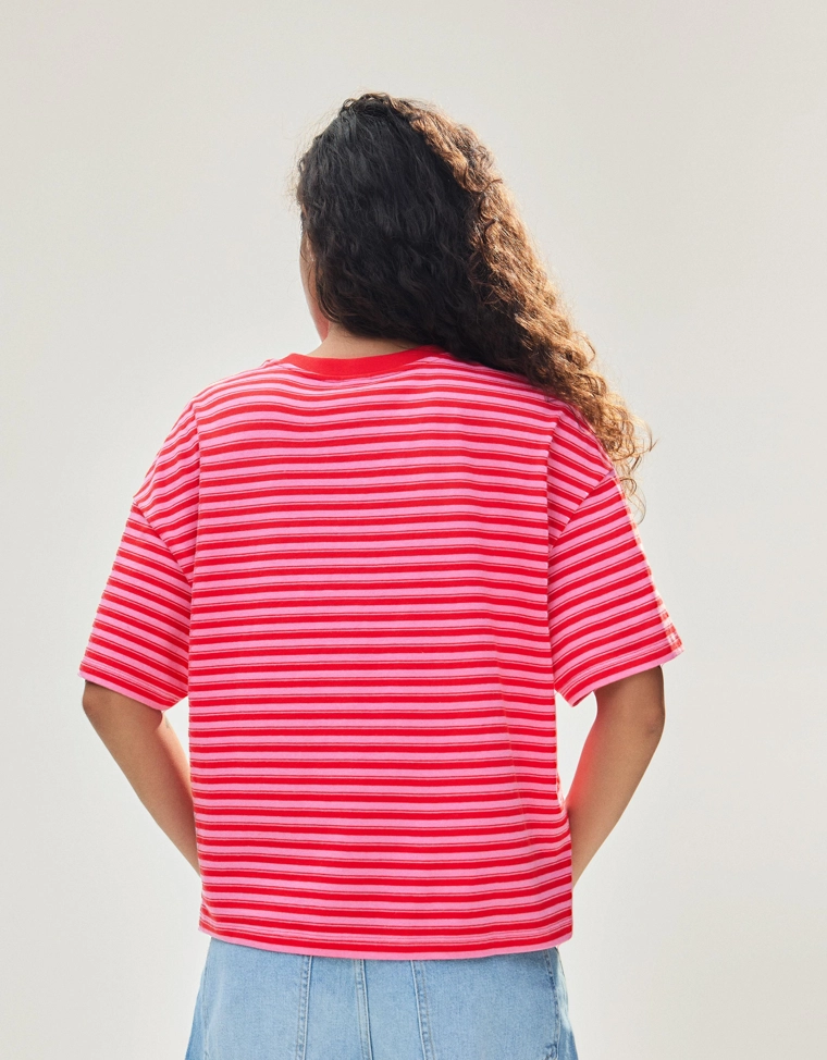 Футболка геометрического кроя в полоску