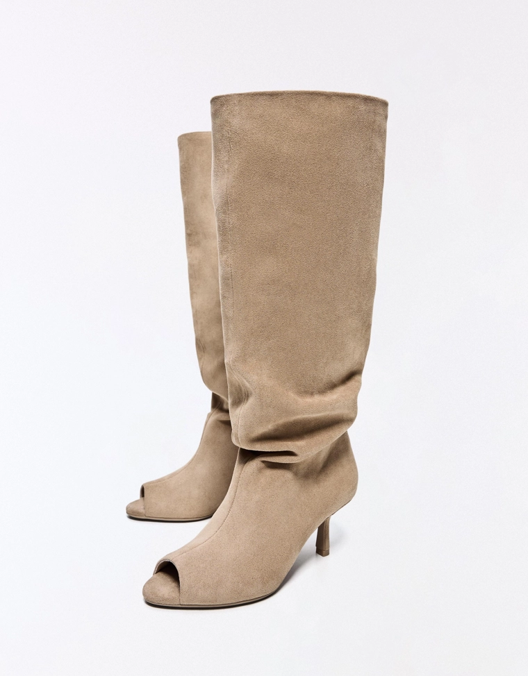 Split kitten heel boots