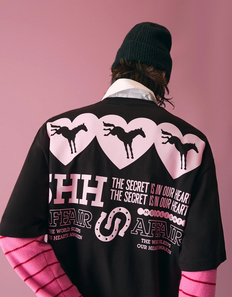 Футболка с короткими рукавами и принтом