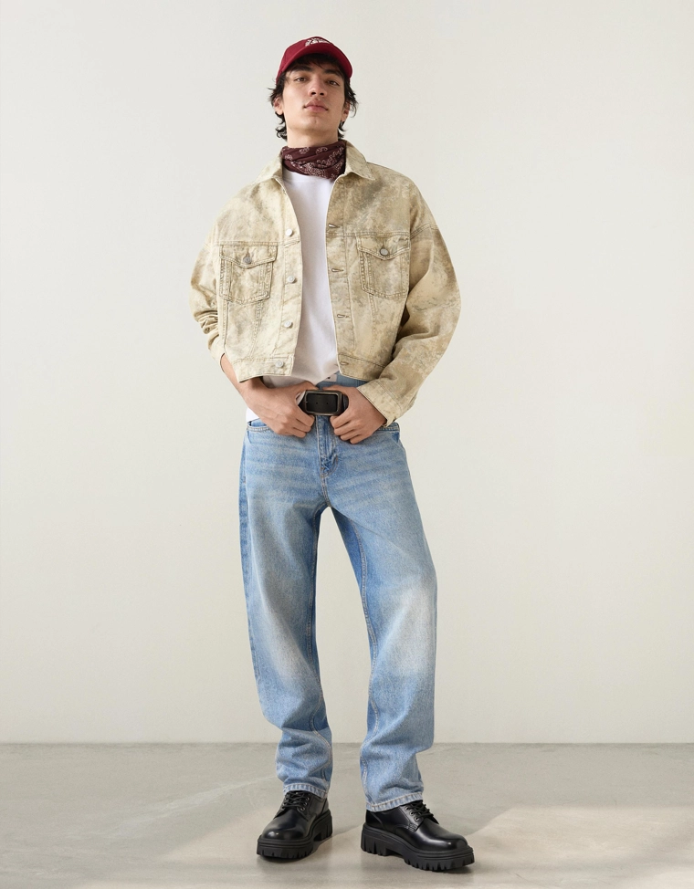 Джинсы прямого кроя