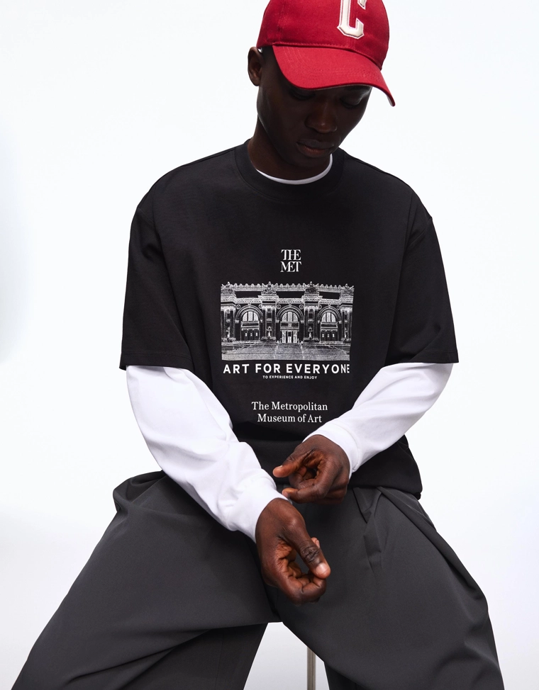 Футболка с короткими рукавами с принтом The Met