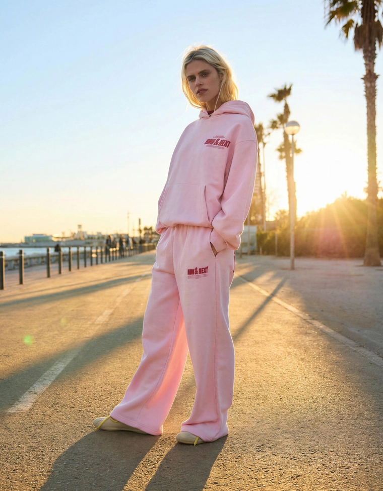 Брюки из мягкой ткани свободного кроя с принтом