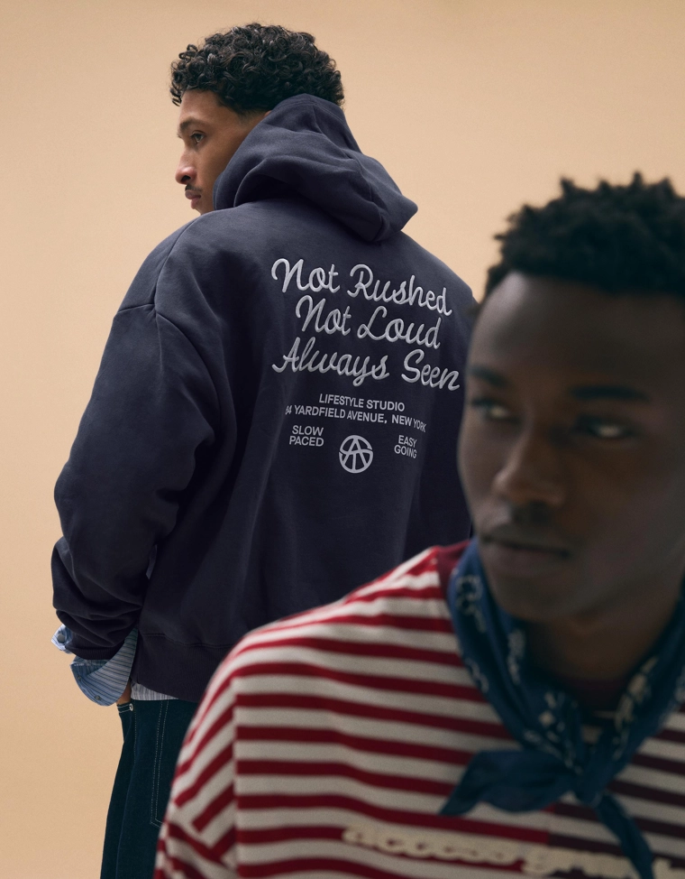 Худи свободного кроя с вышивкой