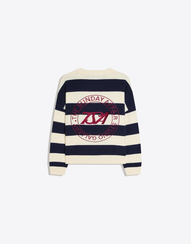 Свитер в полоску с круглым вырезом и вышивкой