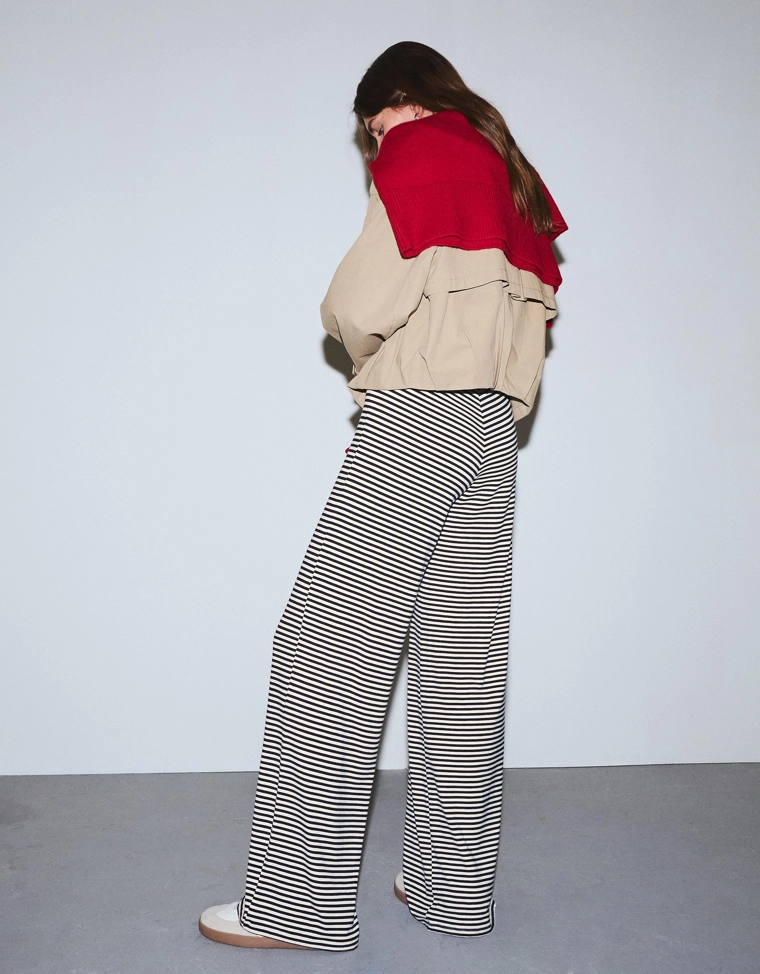 Брюки прямого кроя с принтом