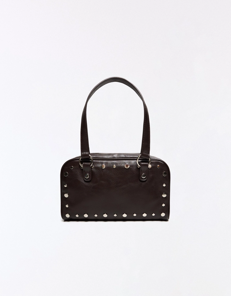 Сумка-боулинг с заклепками