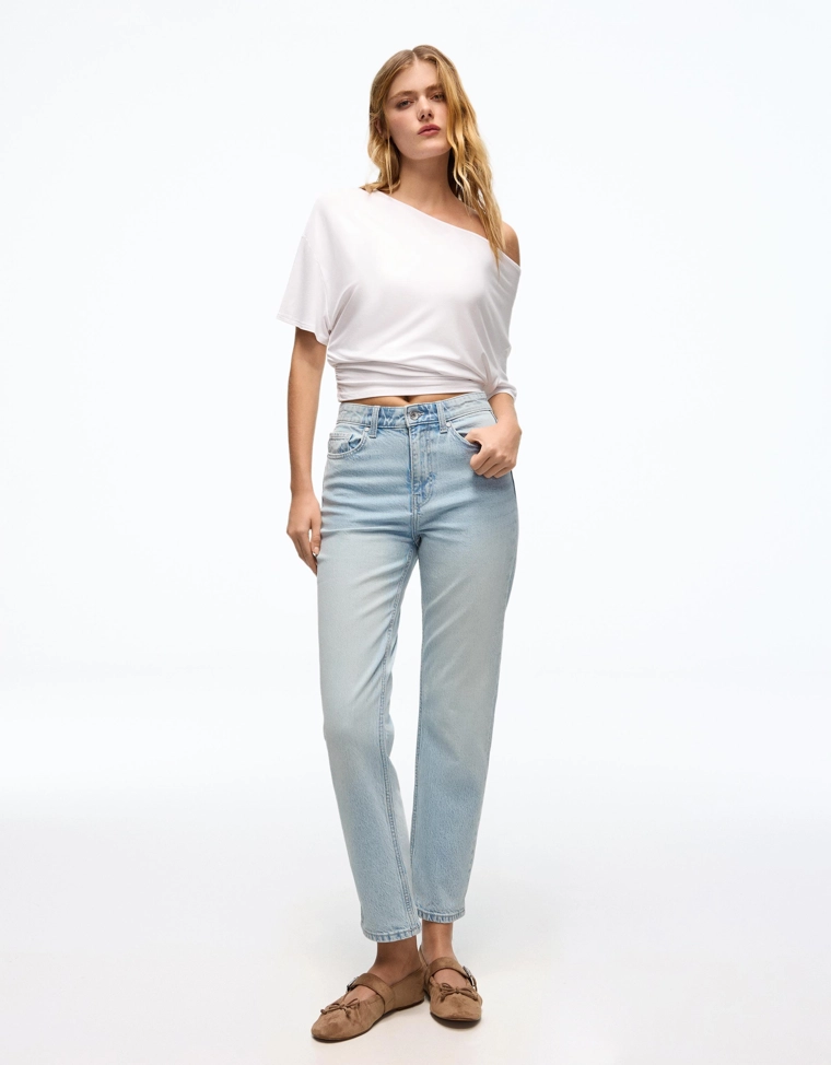 Джинсы mom fit