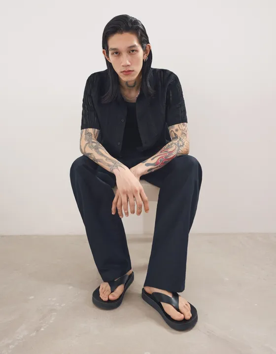 Сандалии с ремешками