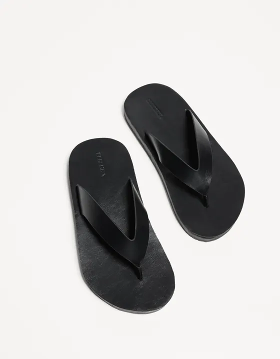 Сандалии с ремешками