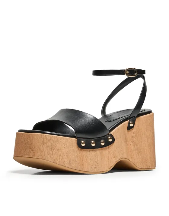 Босоножки на высокой танкетке и платформе