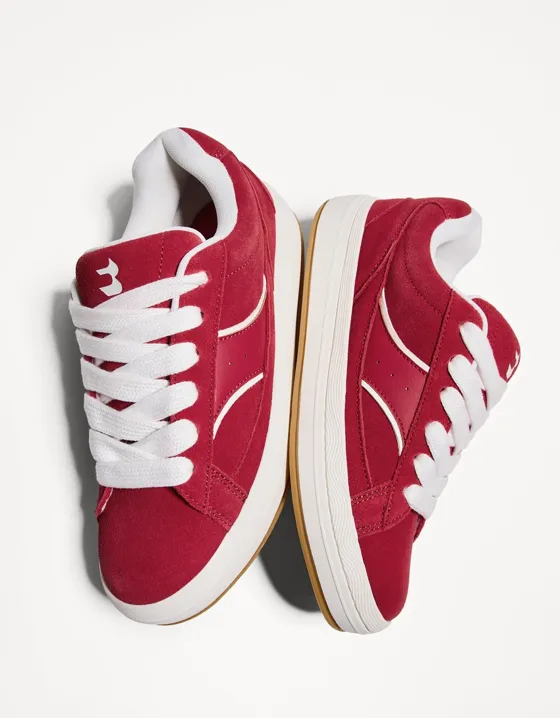 Кожаные кроссовки в скейтерском стиле