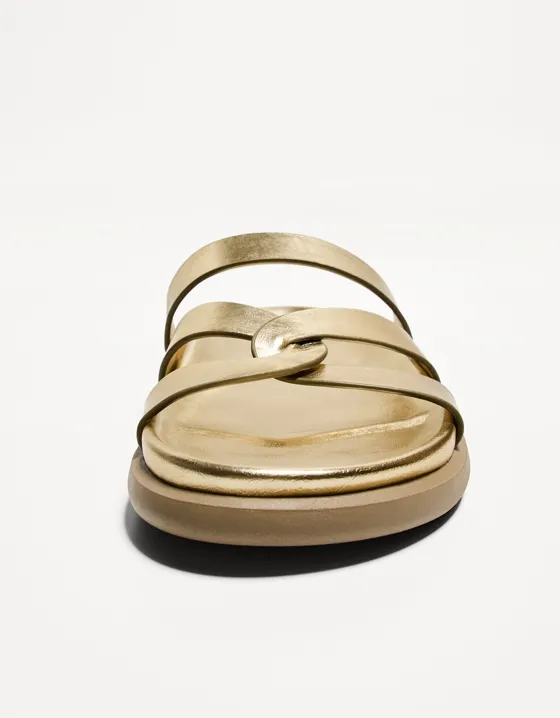 Сандалии с несколькими ремешками