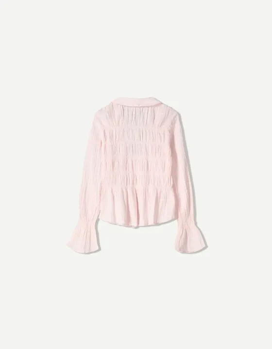 Рубашка в стиле рустик со сборками