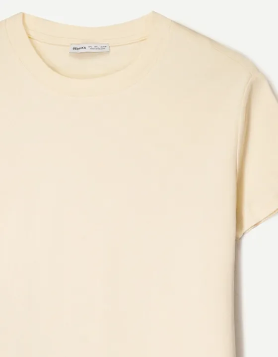 Футболка из плотного хлопка