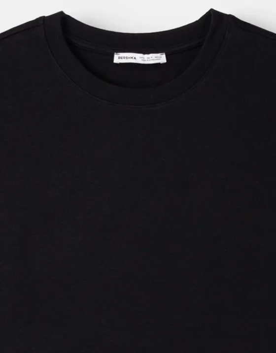 Футболка из плотного хлопка