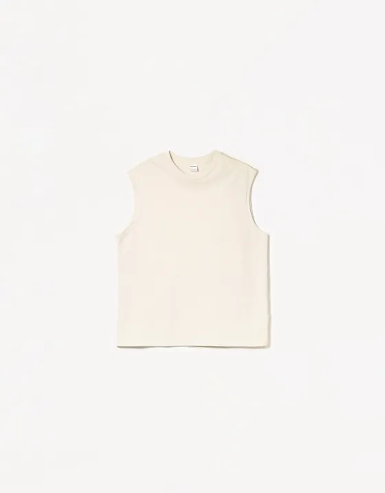 Топ без рукавов