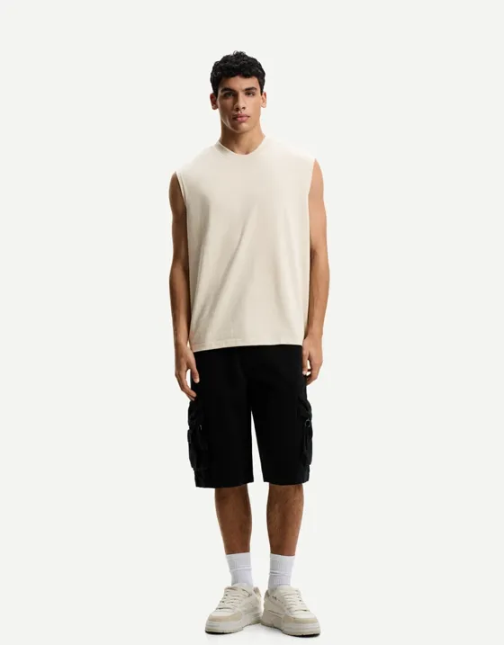 Топ без рукавов