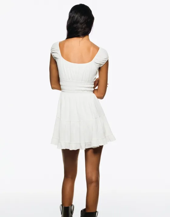 Мини-платье с воланами