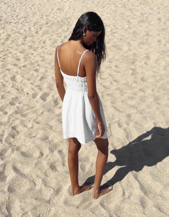 Мини-платье в стиле рустик с оборками