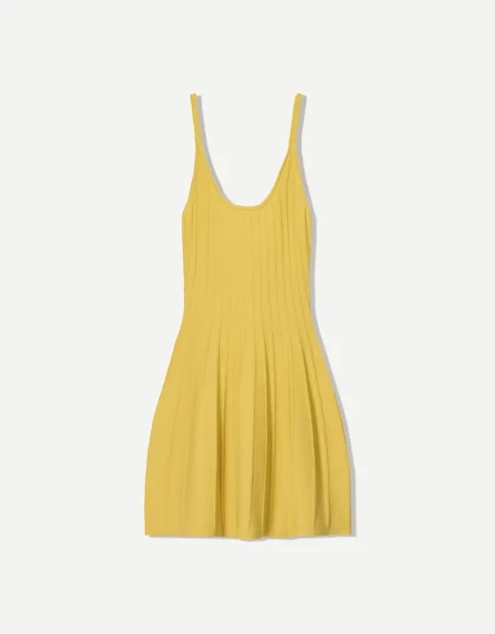 Мини-платье на бретелях