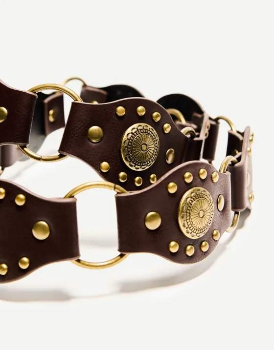 Ремень с кольцами