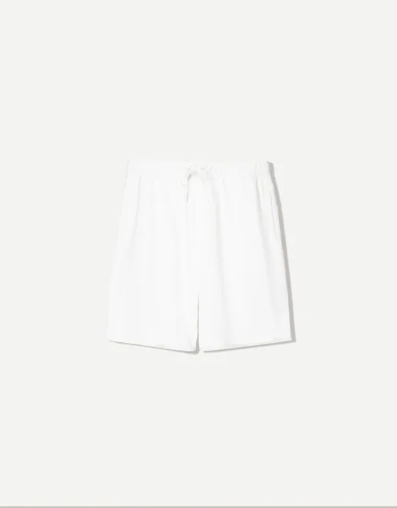 Шорты-бермуды