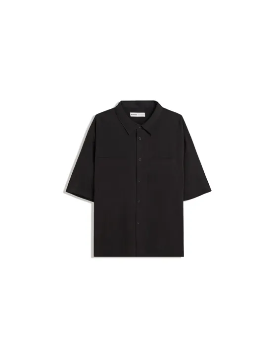 Рубашка геометрического кроя с короткими рукавами