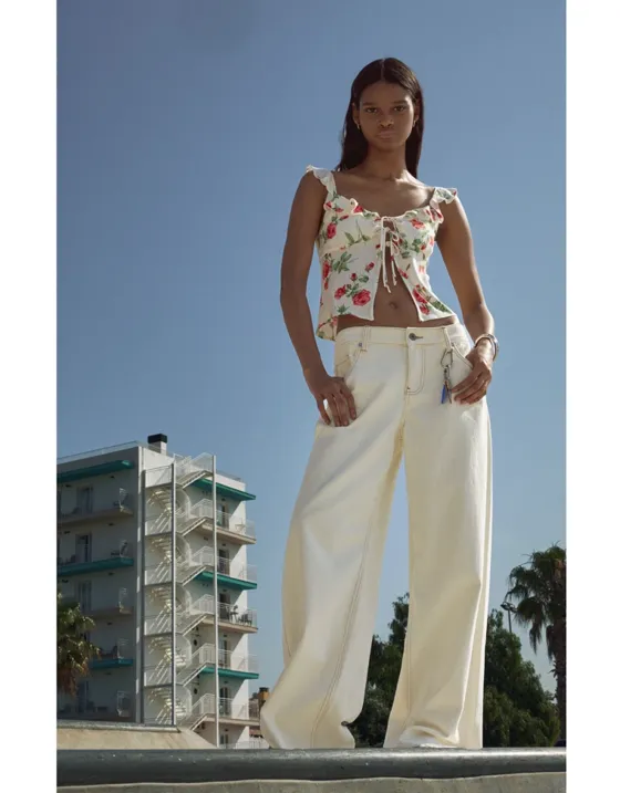 Топ на бретелях из рельефной ткани с принтом