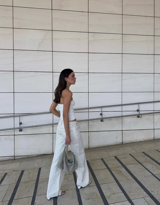 Джинсы в стиле бойфренд