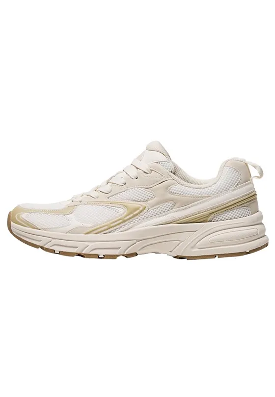 Кроссовки со вставками