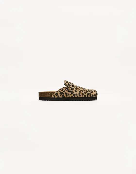 Сабо с анималистическим принтом